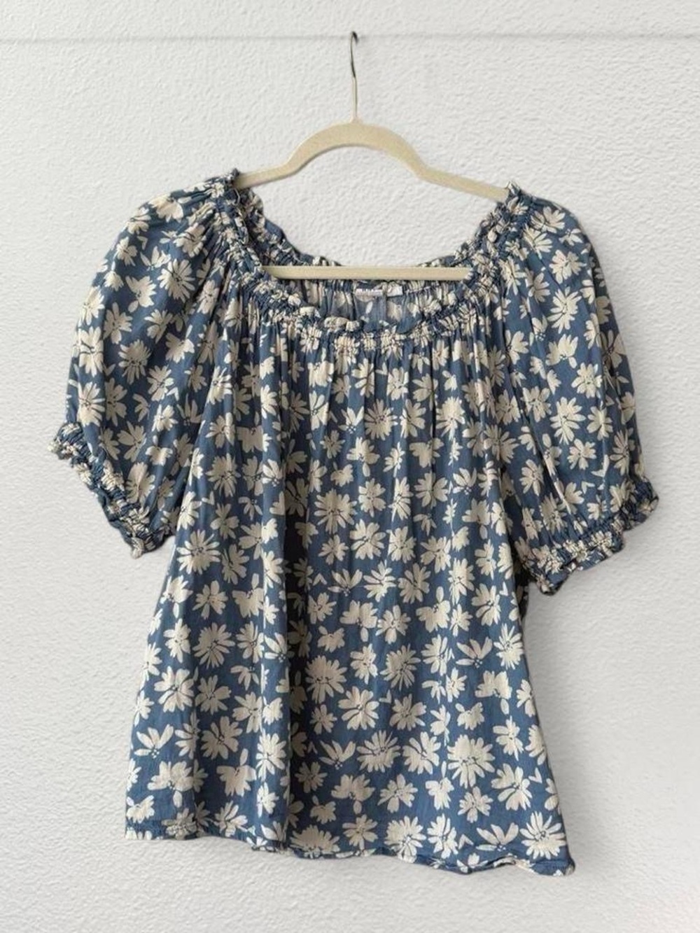 Gap Blue Floral Puff-Sleeve Peasant Top